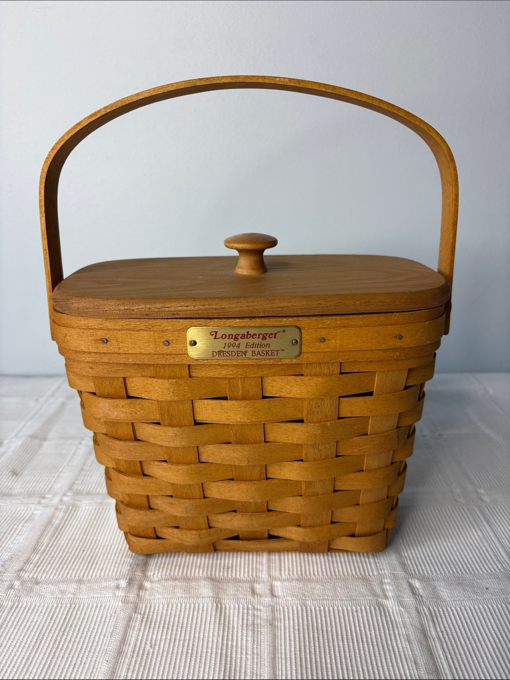 Vintage 1994 Longaberger Dresden Wooden Basket with Lid and 5 Signatures